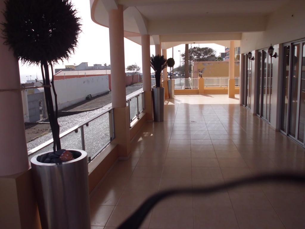 Restaurante Residencial Nova Cidade Порто-Ново Экстерьер фото