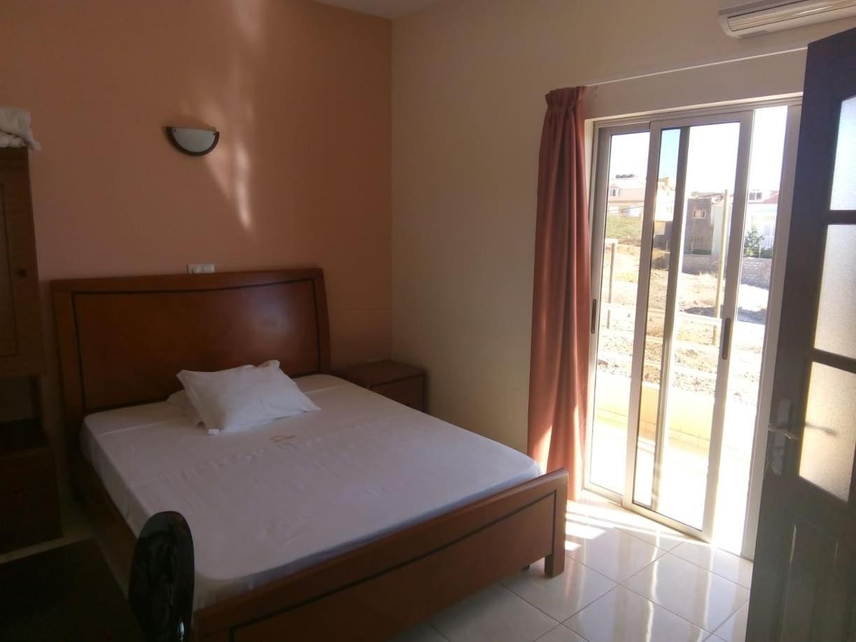 Restaurante Residencial Nova Cidade Порто-Ново Экстерьер фото