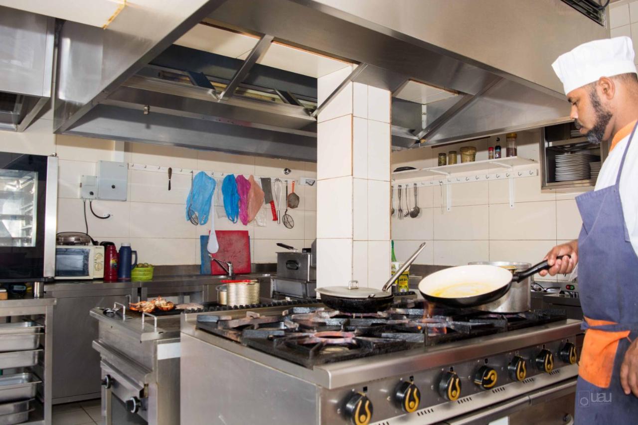 Restaurante Residencial Nova Cidade Порто-Ново Экстерьер фото